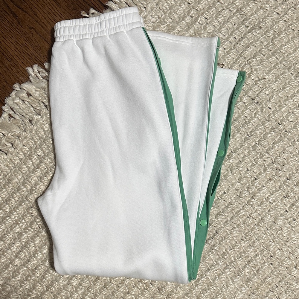 Women's White and Green Wide Leg Pants